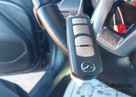 2018 Mazda Mx-5 Miata Club z USA, uszkodzony, nr VIN JM1NDAC76J0200875